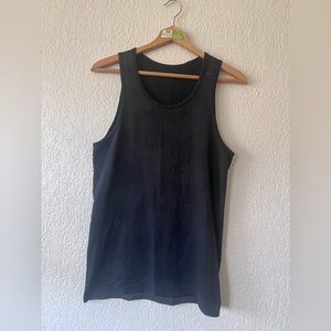 NWOT Lululemon Mens tank